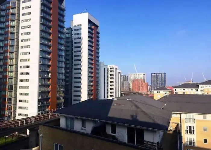 Room 1 Or 2 Ppl Near Excel, O2, Canary Wharf - London
